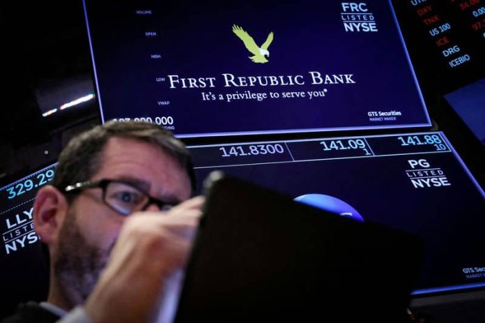 First Republic shares plunge as 100 bln deposit flight jolts investors