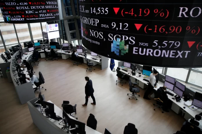 أوروبا ترتفع قبل صدور بيانات التضخم في منطقة اليورو