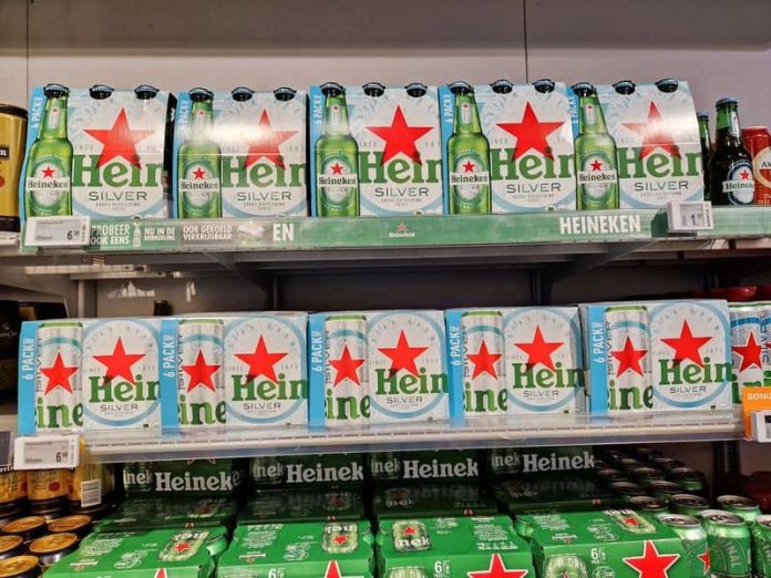 As Bud slips, Heineken plots further shake up of U.S. light beer