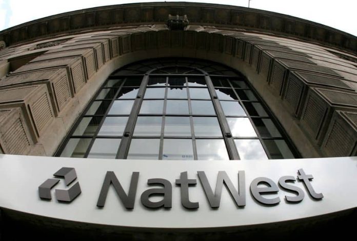 Великобритания отказалась от доли NatWest, продав акции на сумму $1,6 млрд.
