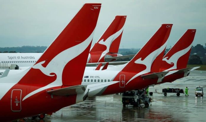 Qantas record profit forecast, revised buyback irk workers' union