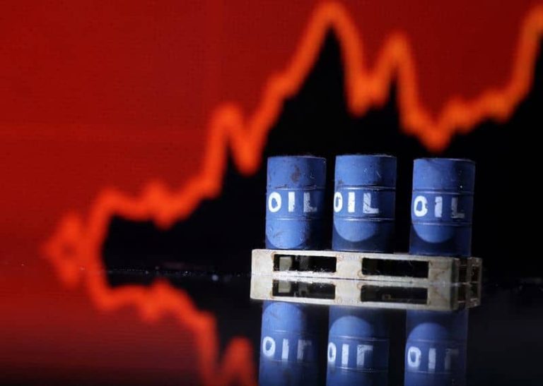 Oil holds steady ahead of Powell’s congressional testimony