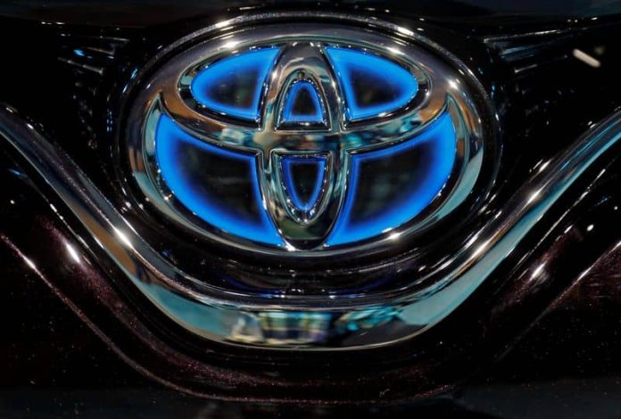 Pemegang saham Toyota menolak resolusi iklim untuk memenangkan pembuat mobil