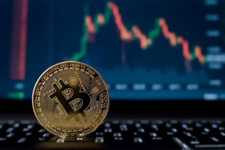 Bitcoin jumped 10% to the highest level in more than a month