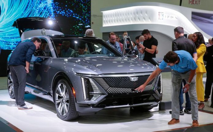 GM reduce el precio de Lyriq EV en China en 14% después de los descuentos de VW