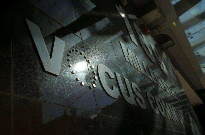 TPG Telecom gets $4.2 billion offer for non mobile fibre assets from Vocus